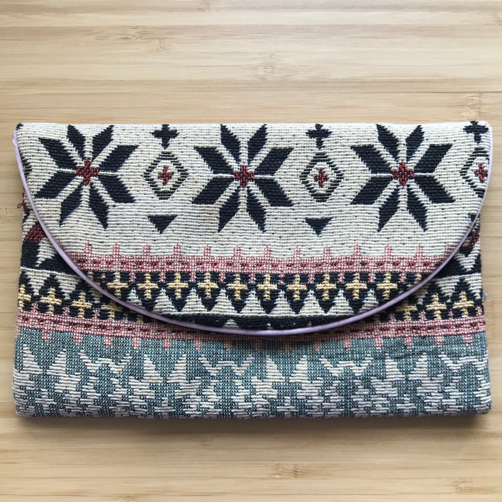 Woven Boho Ethnic Tribal Colorful Geo Clutch Purse